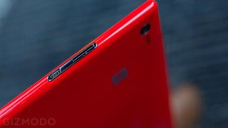 Illustration for article titled Lumia 2520 Review: Not Much More Than a Pretty Face